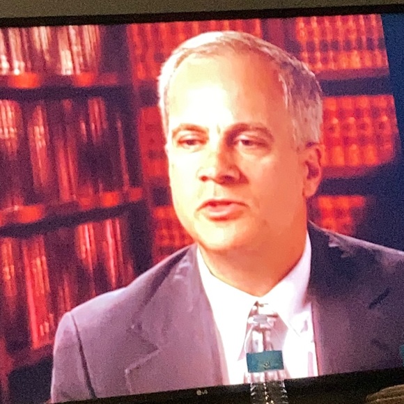 Meet your Posher, Andres - Picture 1 of 1